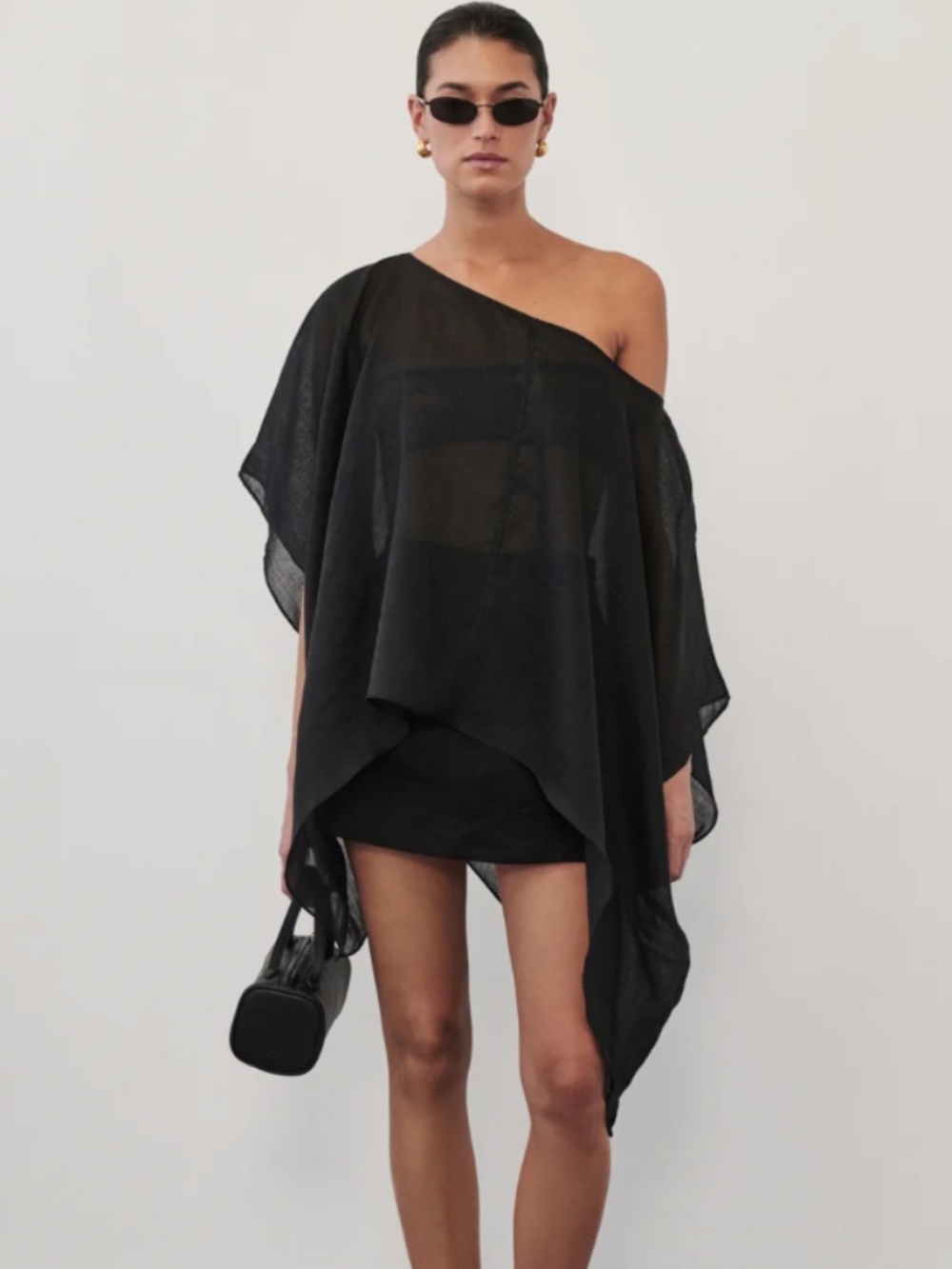 Dissh Black Brianne Batwing Ramie Top. O/S. NWT